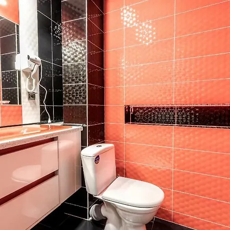 Balabana Red Apartment *